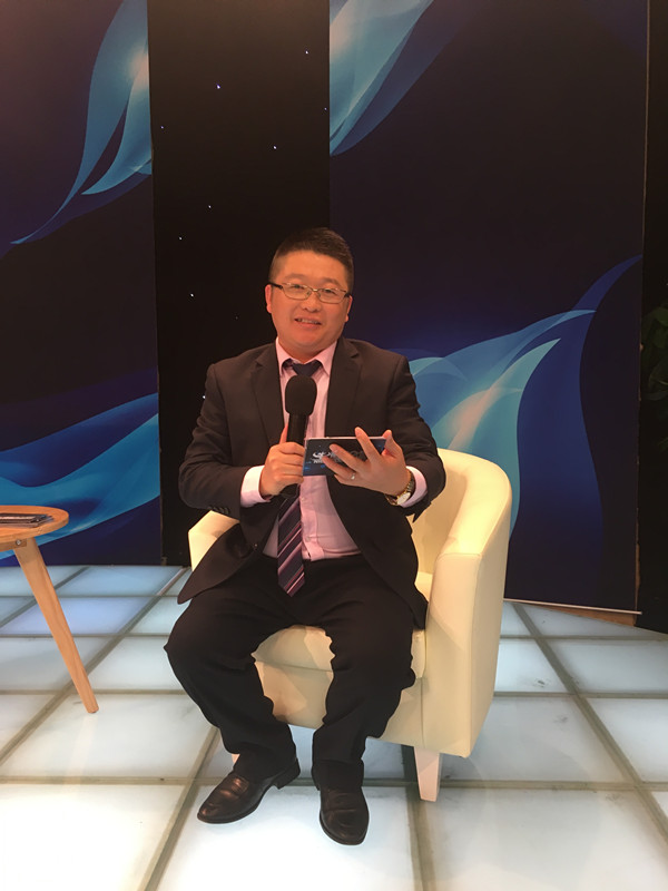 亚洲AV色香蕉一区二区三区化工總經理張文在牛商論道直播現場