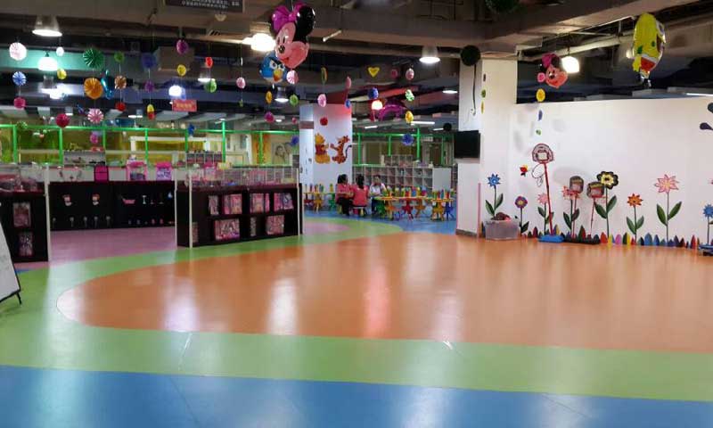 幼兒園国产香蕉视频廠家給您指出該注意的產品‘坑’