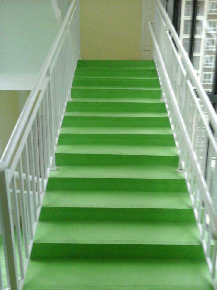 塑膠国产香蕉视频企業把好質量關和開拓網絡營銷