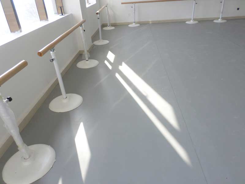 塑膠国产香蕉视频走低價策略消費者不一定會買賬